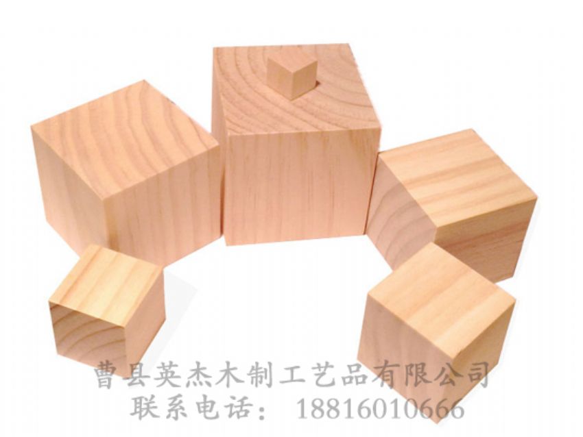 點(diǎn)擊查看詳細(xì)信息<br>標(biāo)題：木制積木 閱讀次數(shù)：1532