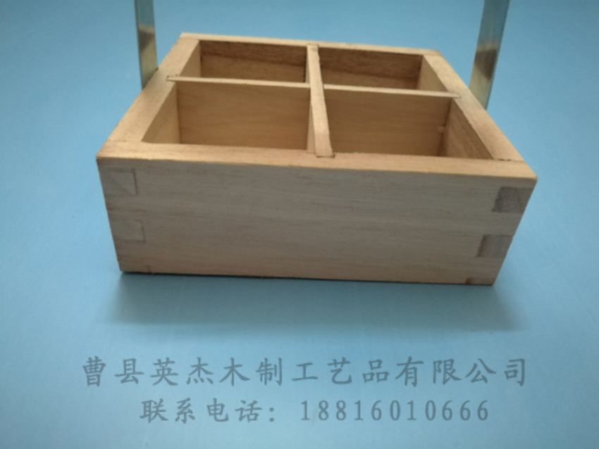 點擊查看詳細信息<br>標題：木制底座  木制杯蓋 閱讀次數(shù)：1167