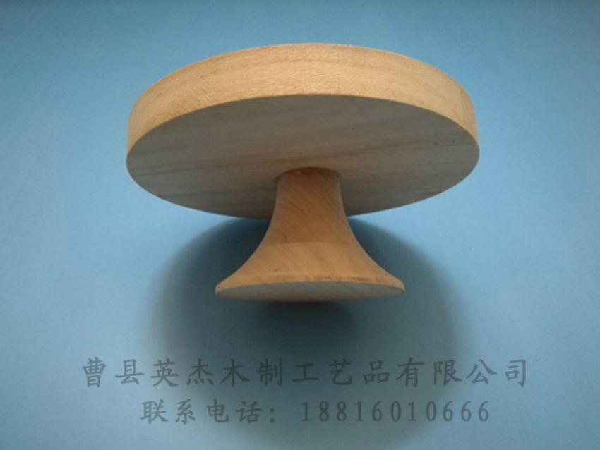 點擊查看詳細信息<br>標題：木制底座  木制杯蓋 閱讀次數(shù)：1207