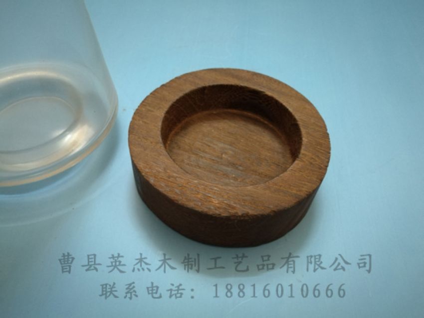 點(diǎn)擊查看詳細(xì)信息<br>標(biāo)題：木制底座  木制杯蓋 閱讀次數(shù)：1373