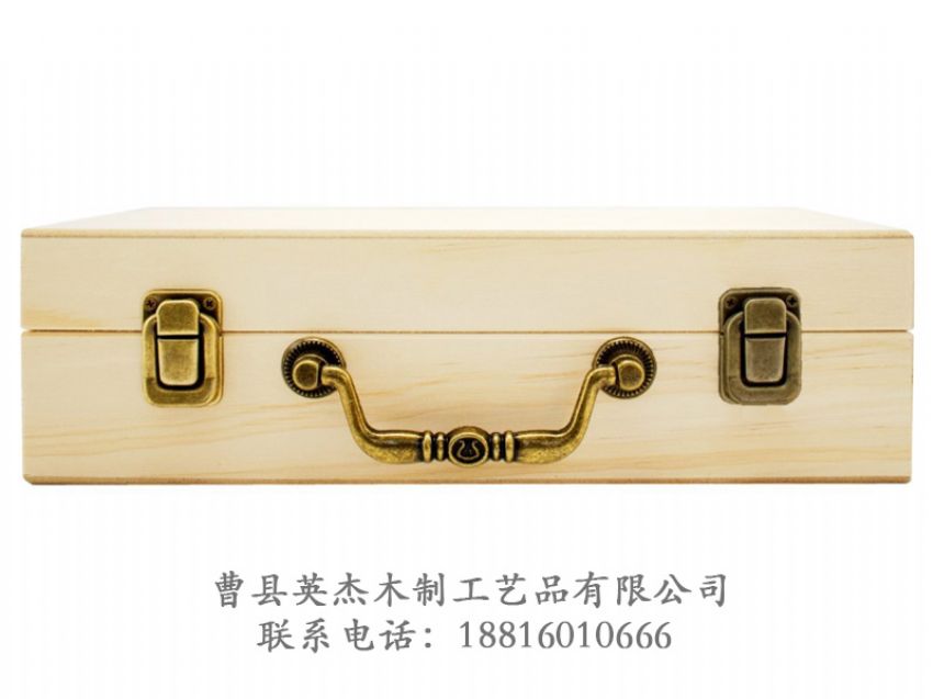 點(diǎn)擊查看詳細(xì)信息<br>標(biāo)題：木制精油盒 閱讀次數(shù)：1301